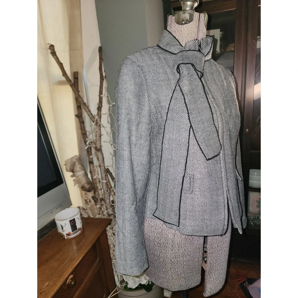 Banana Republic Women Gray Wool Herringbone Blazer sz 0 Petite, Old Money Work